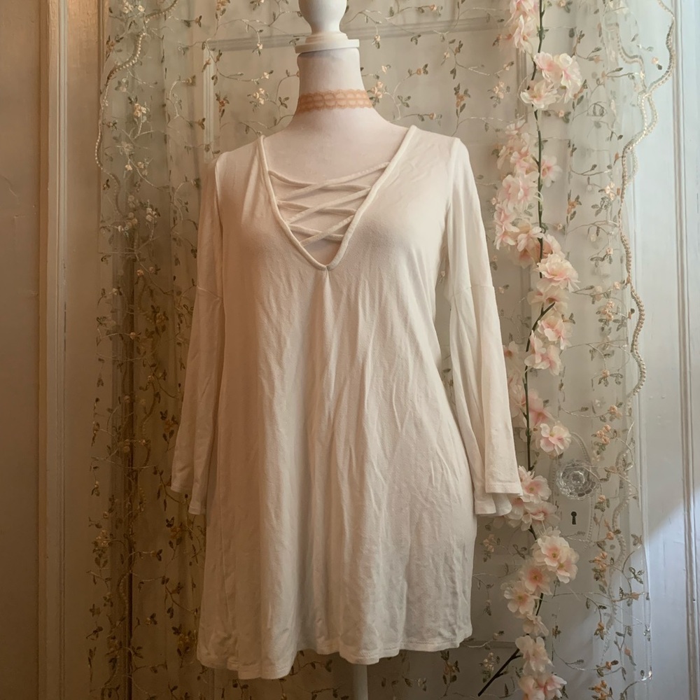 Ecote Off-White Long Sleeve Top